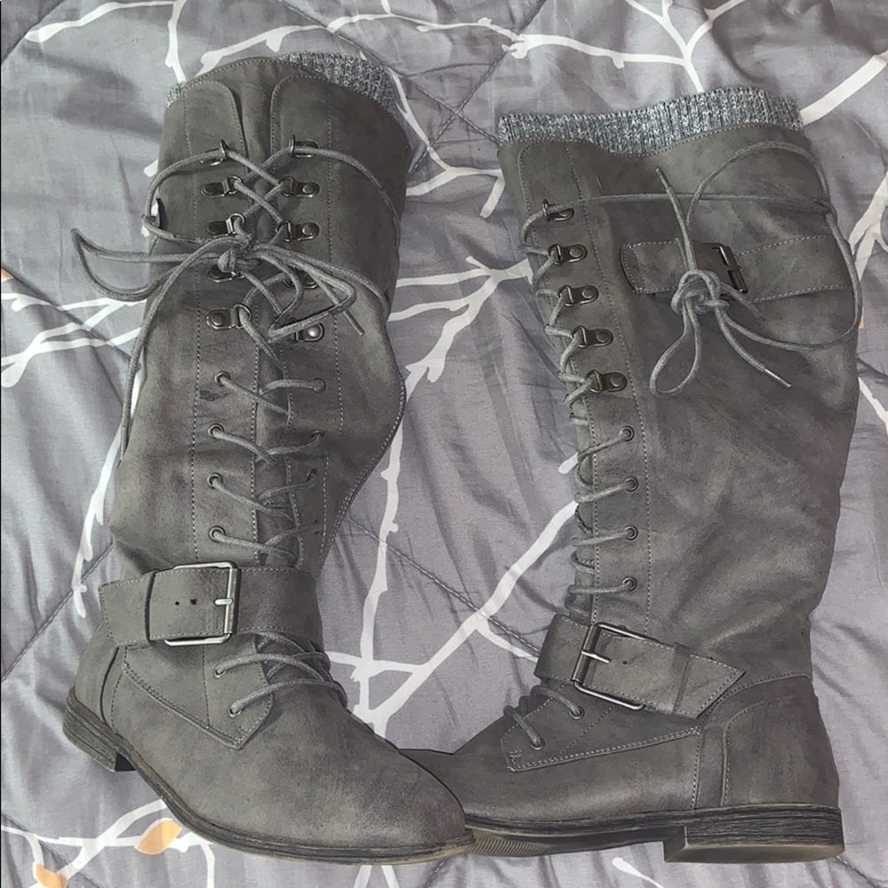 women’s knee high gray/taupe boots